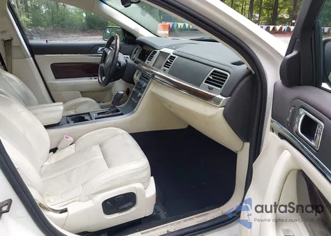 2010 Lincoln Mks z USA, uszkodzony, nr VIN 1LNHL9DR2AG601485